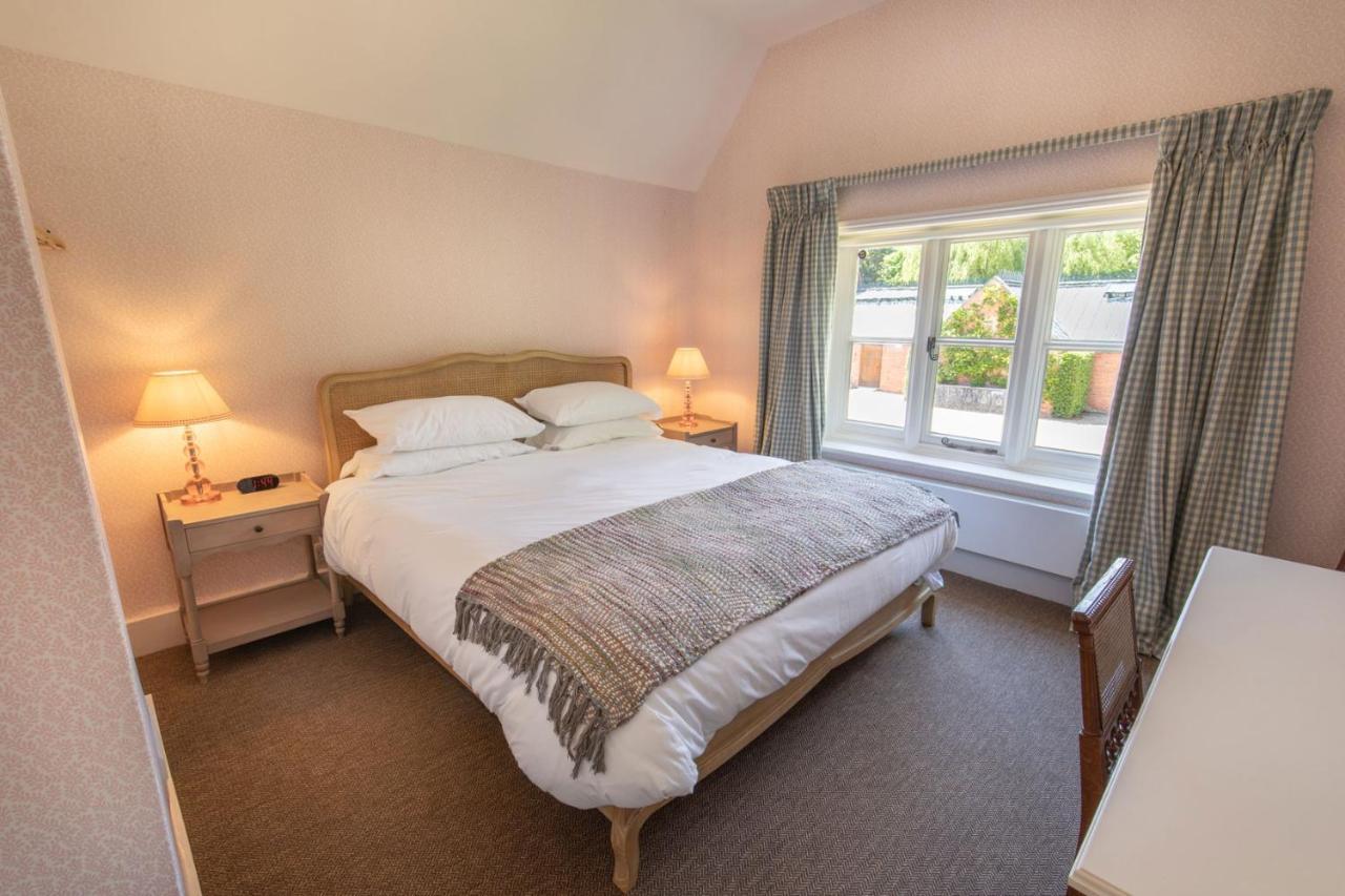 The Five Arrows Hotel Waddesdon Dış mekan fotoğraf