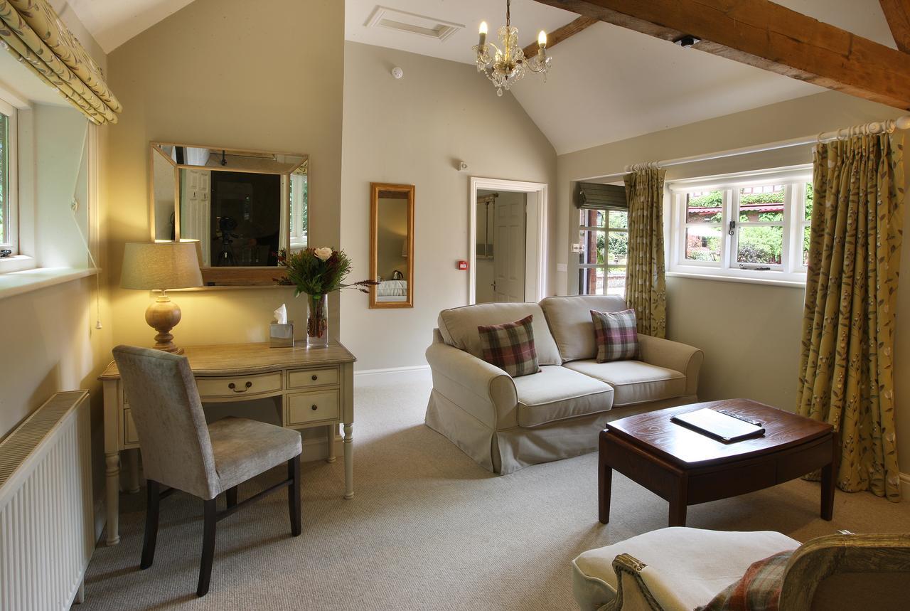 The Five Arrows Hotel Waddesdon Dış mekan fotoğraf